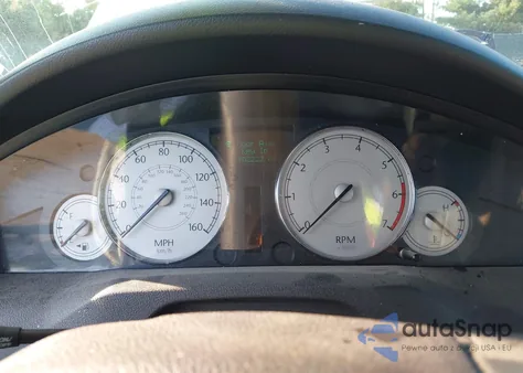 2006 Chrysler 300C из США, поврежденный, VIN 2C3KA63H66H308177